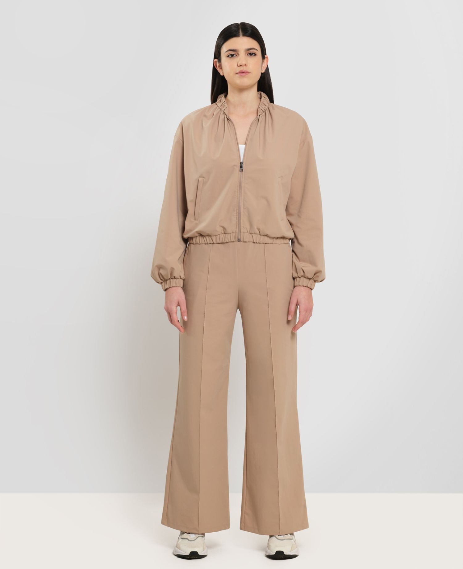 main product photo Wide-leg Joggers Beige