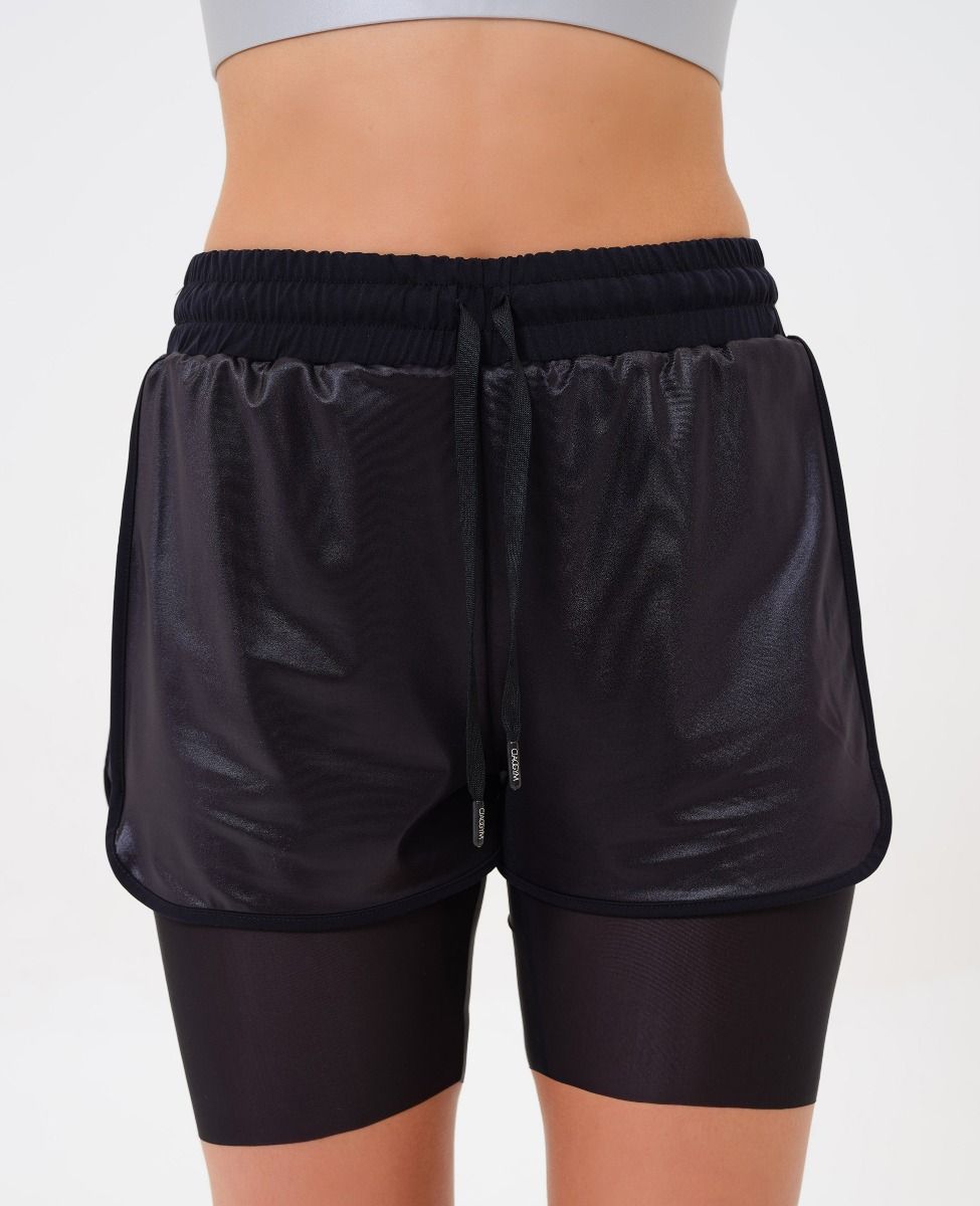 Daring Shorts Black
