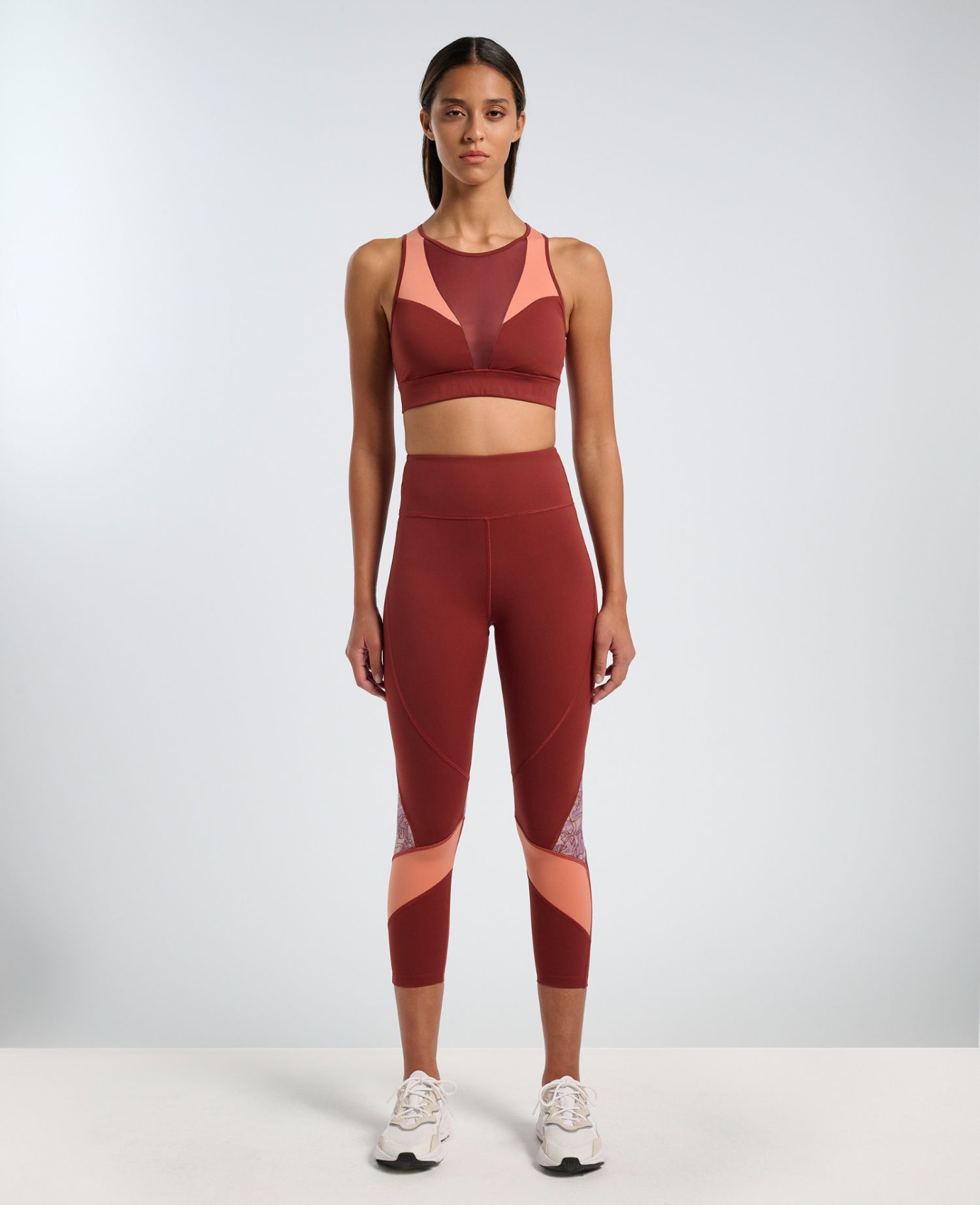 main product photo Future Nature Top Barn red - Women