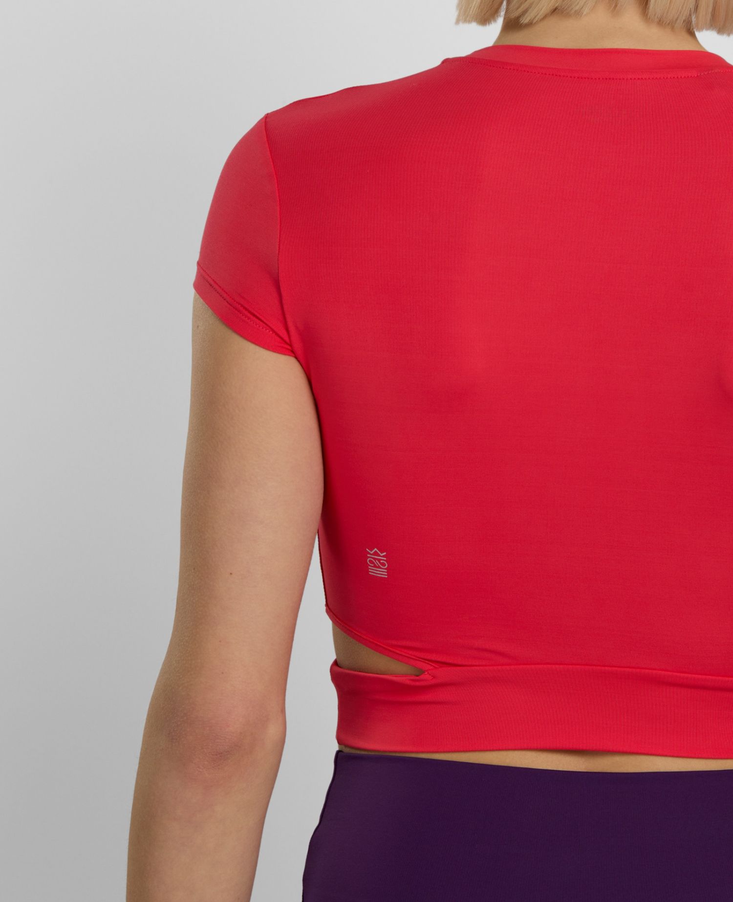 main product photo Essential Crop T-Shirt Arancio