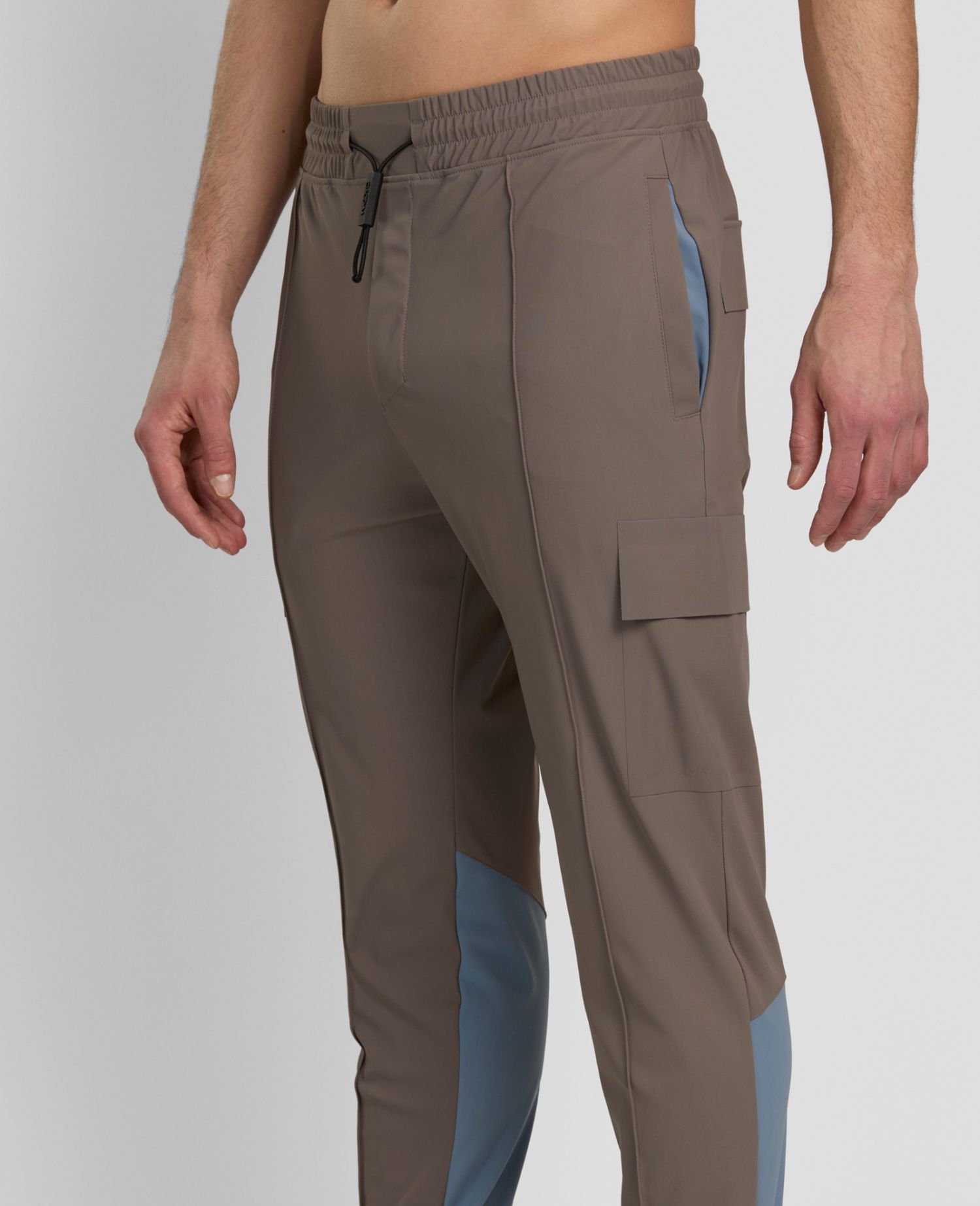 main product photo Essential Trousers Grey - Man