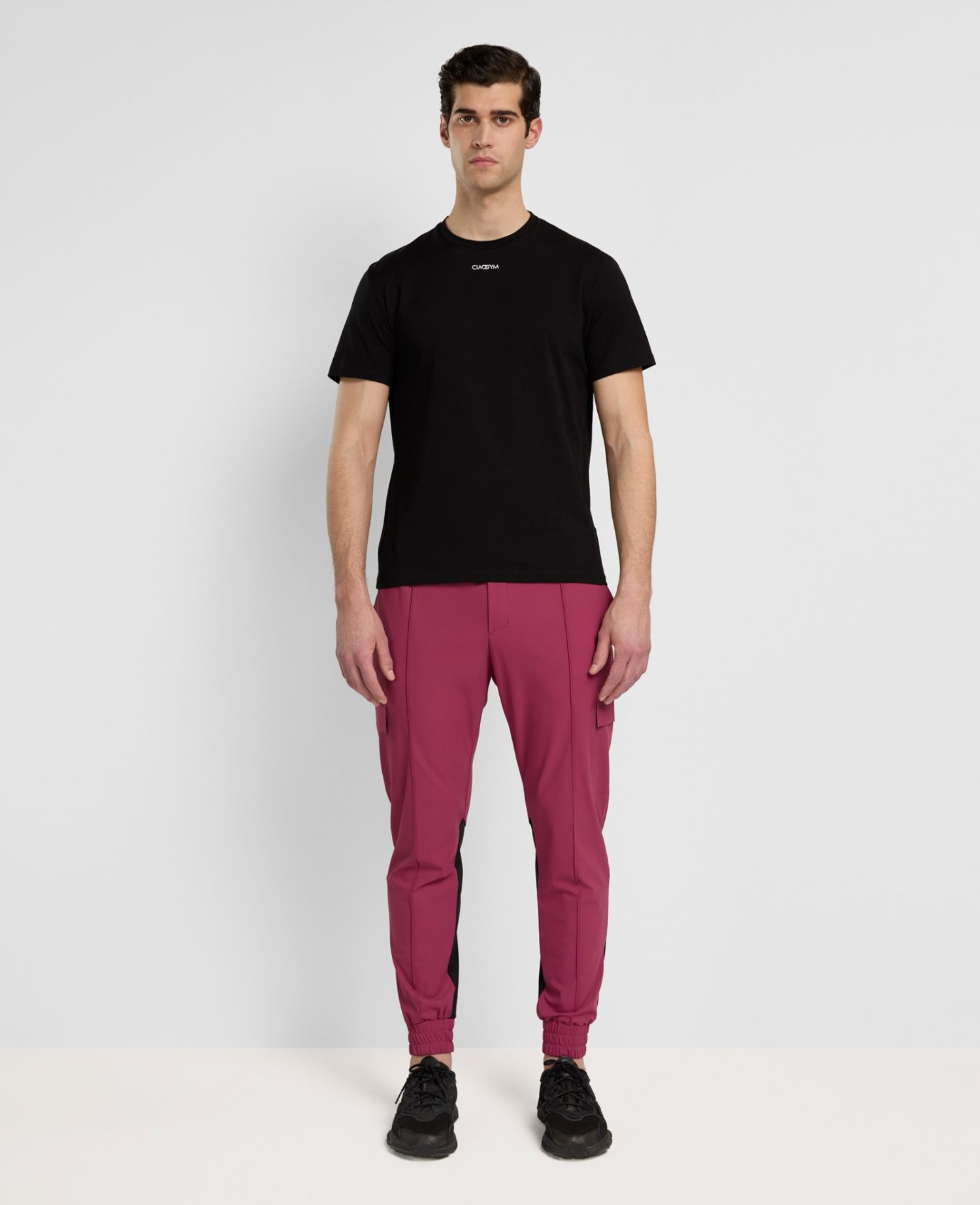 main product photo Essential Trousers Bordeaux