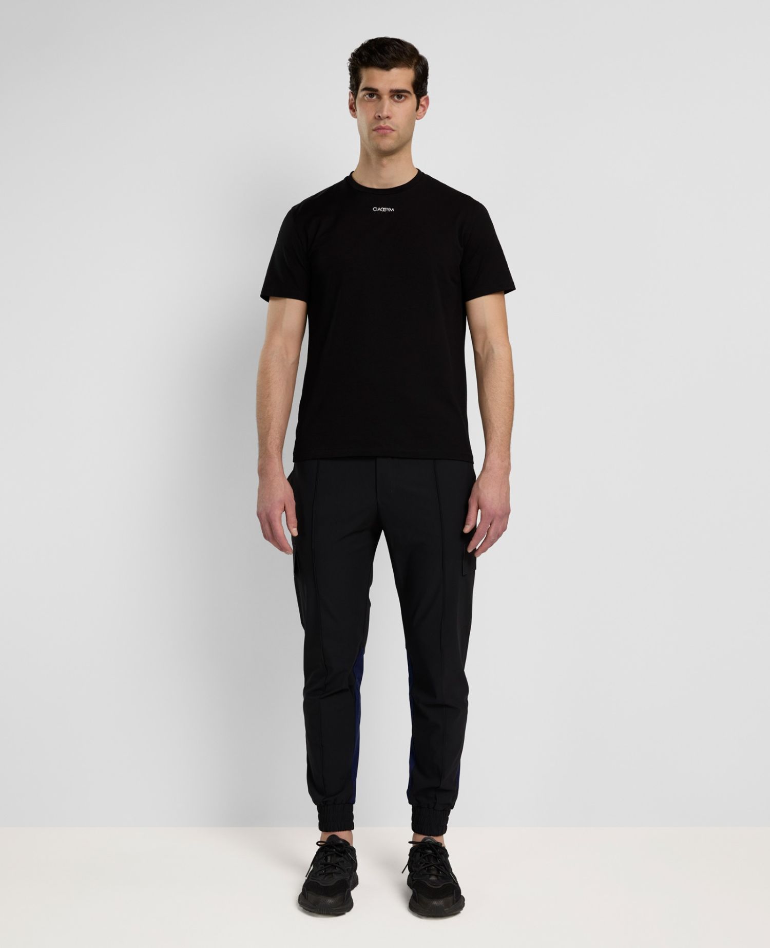 main product photo Essential Trousers Black