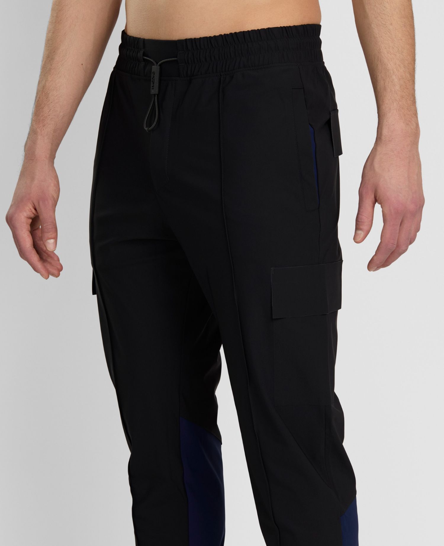 main product photo Essential Trousers Black