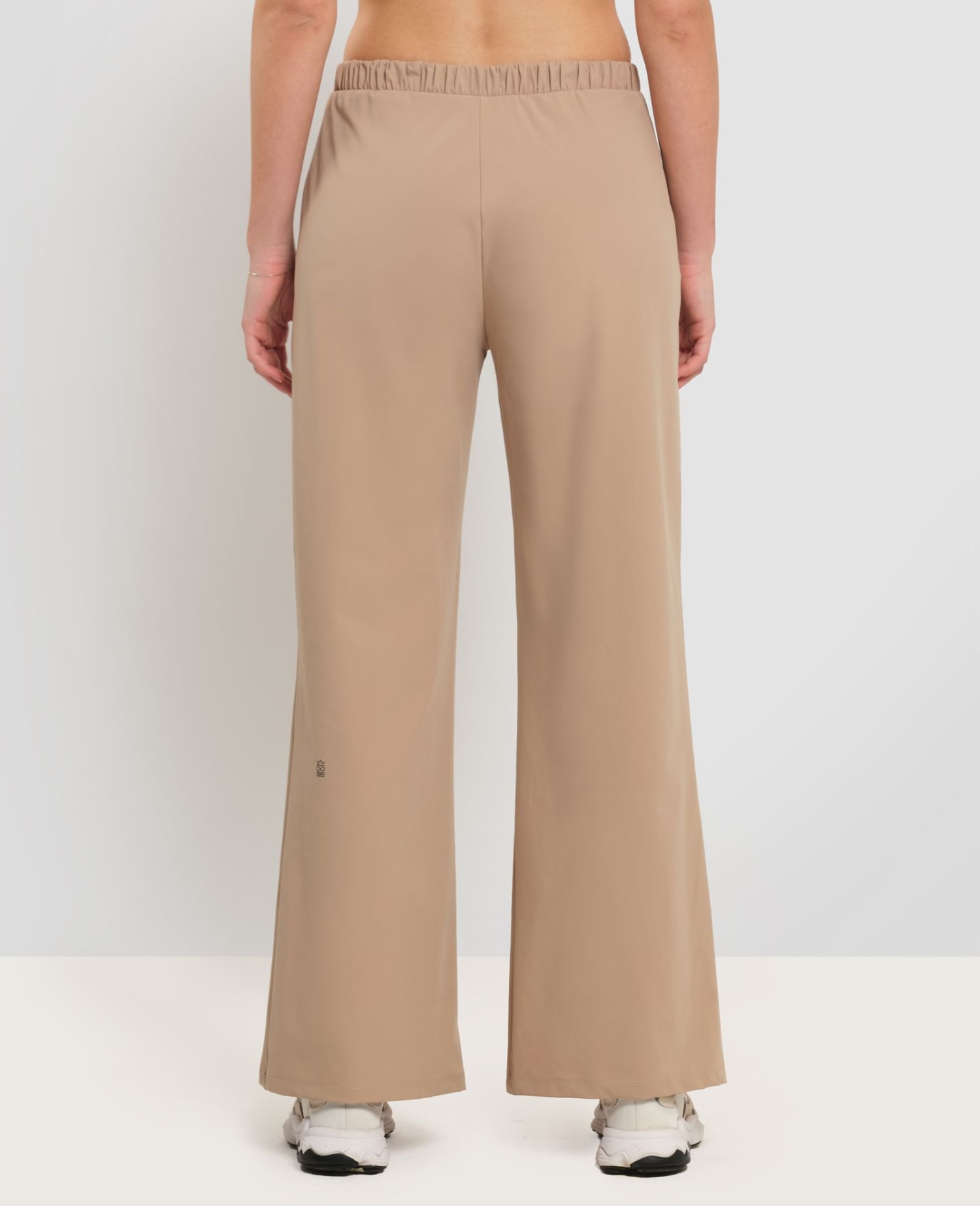 main product photo Wide-leg Joggers Beige