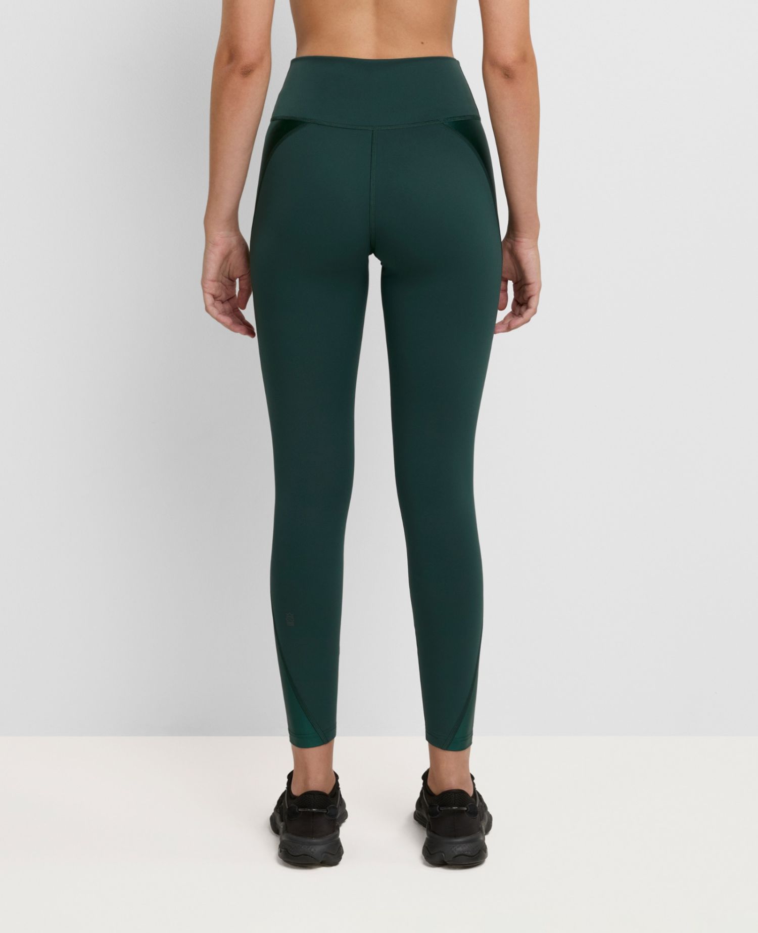 main product photo Matte-Shimmer Leggings Verde