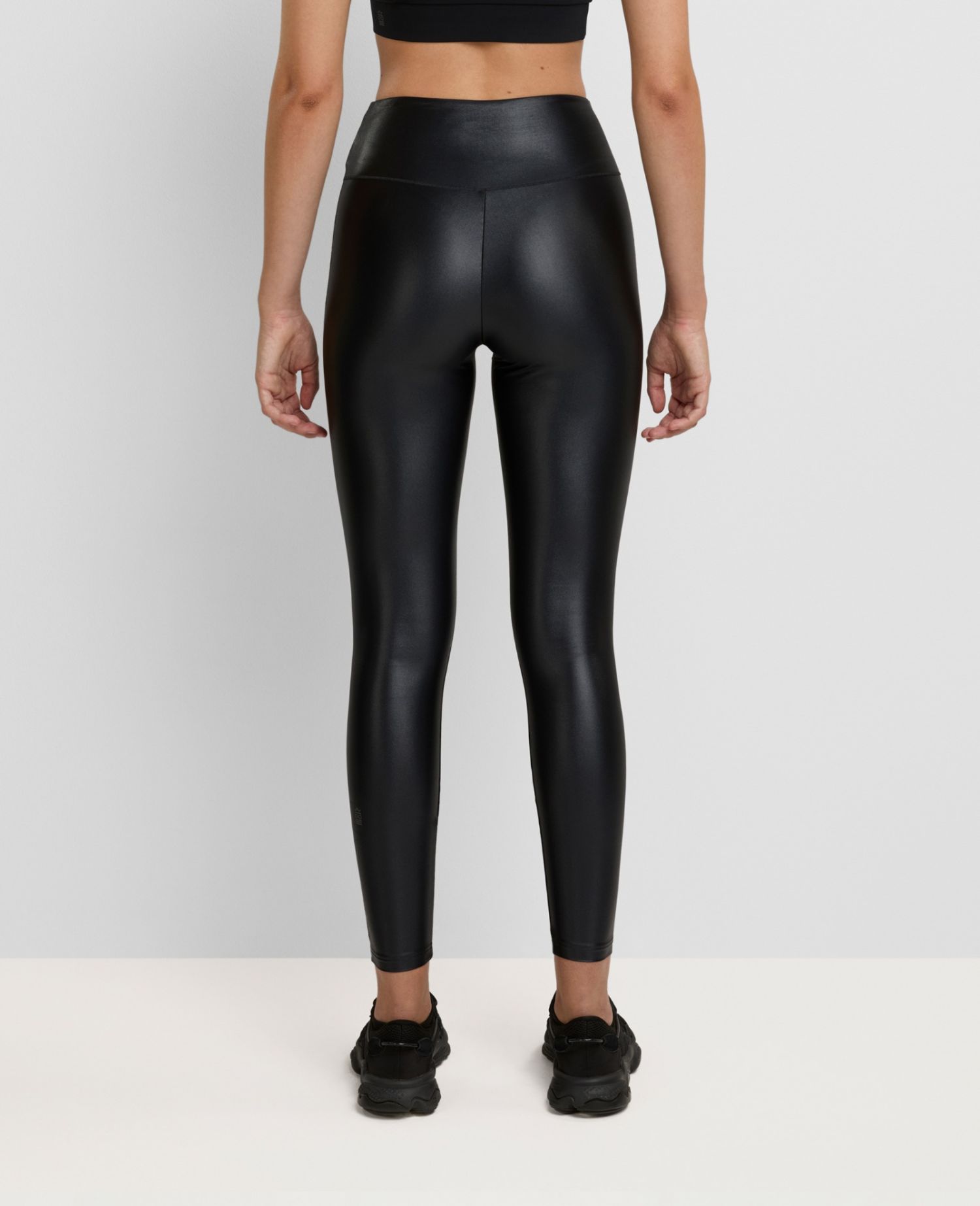 main product photo Shimmering Leggings Nero