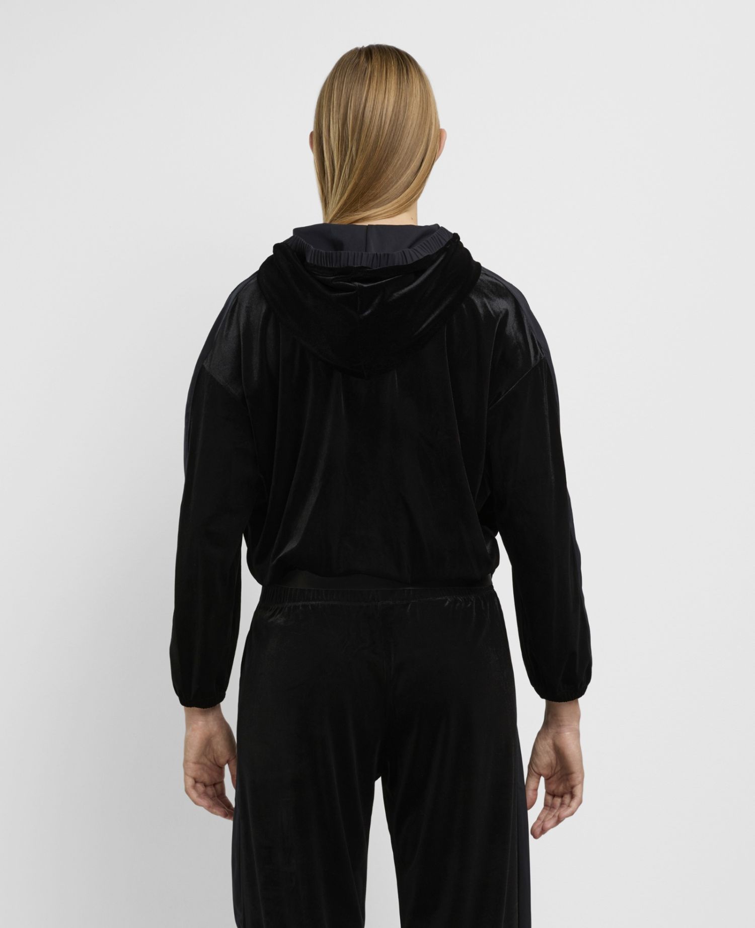main product photo Chenille Hoodie Nero