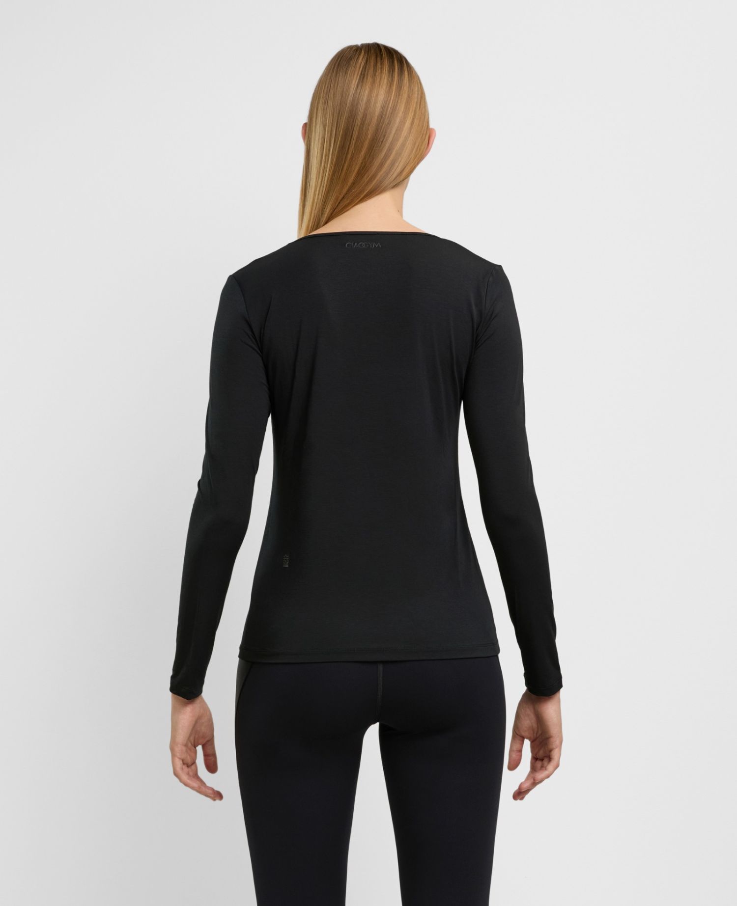 main product photo Longsleeved T-shirt Nero