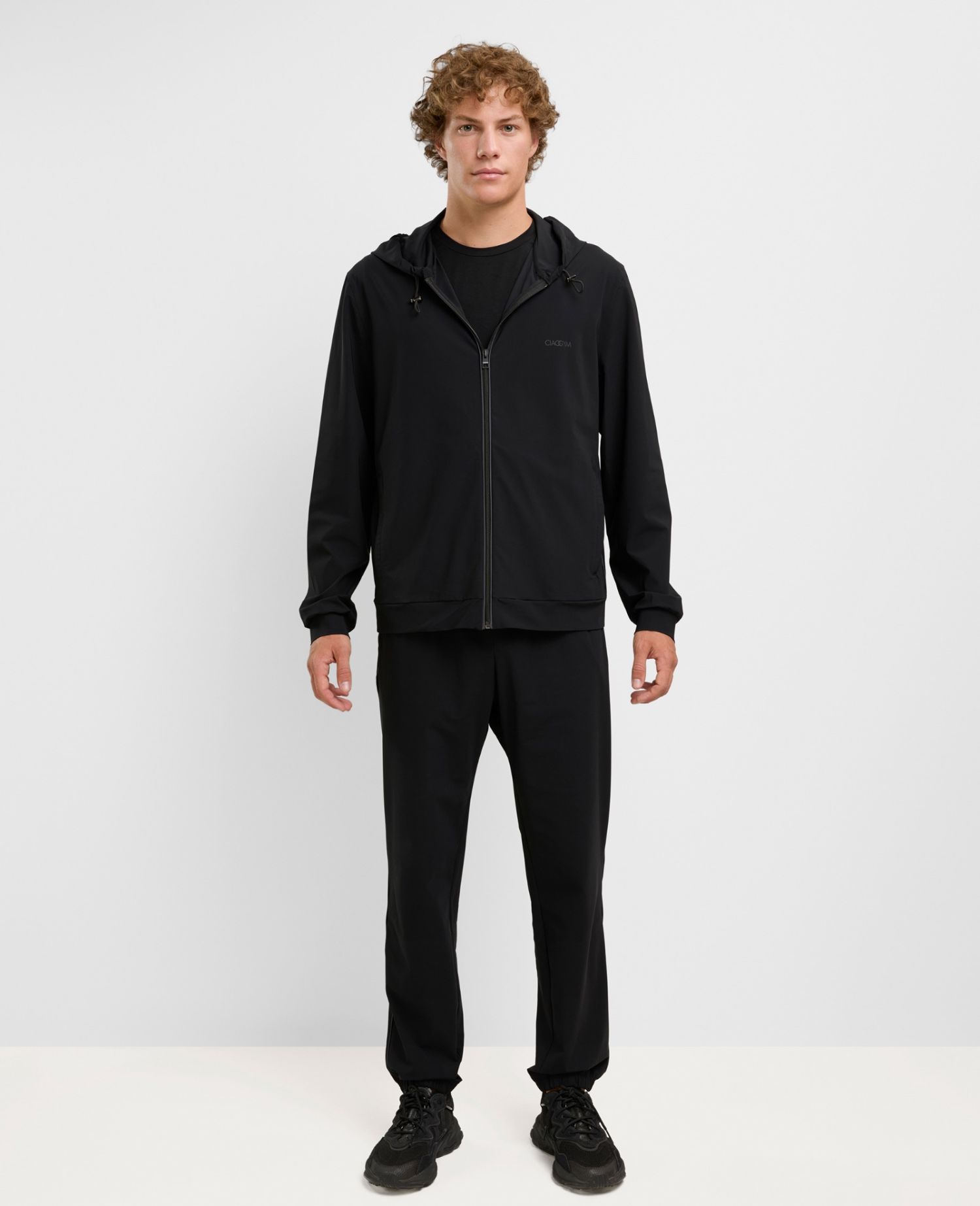 main product photo Energy Sweatshirt Black