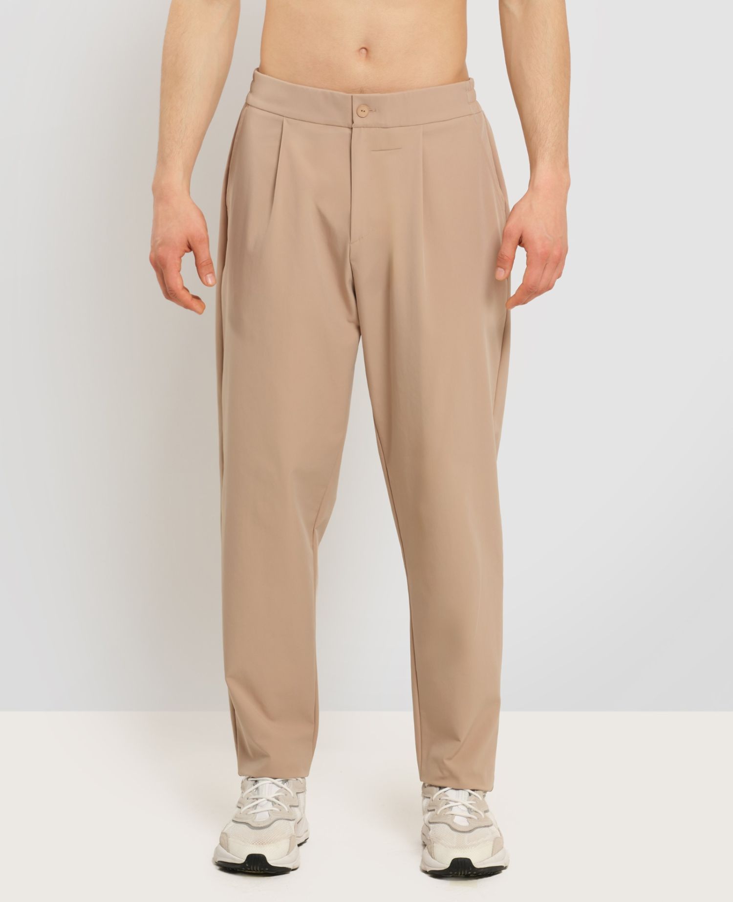 Sporty-chic Trousers Beige