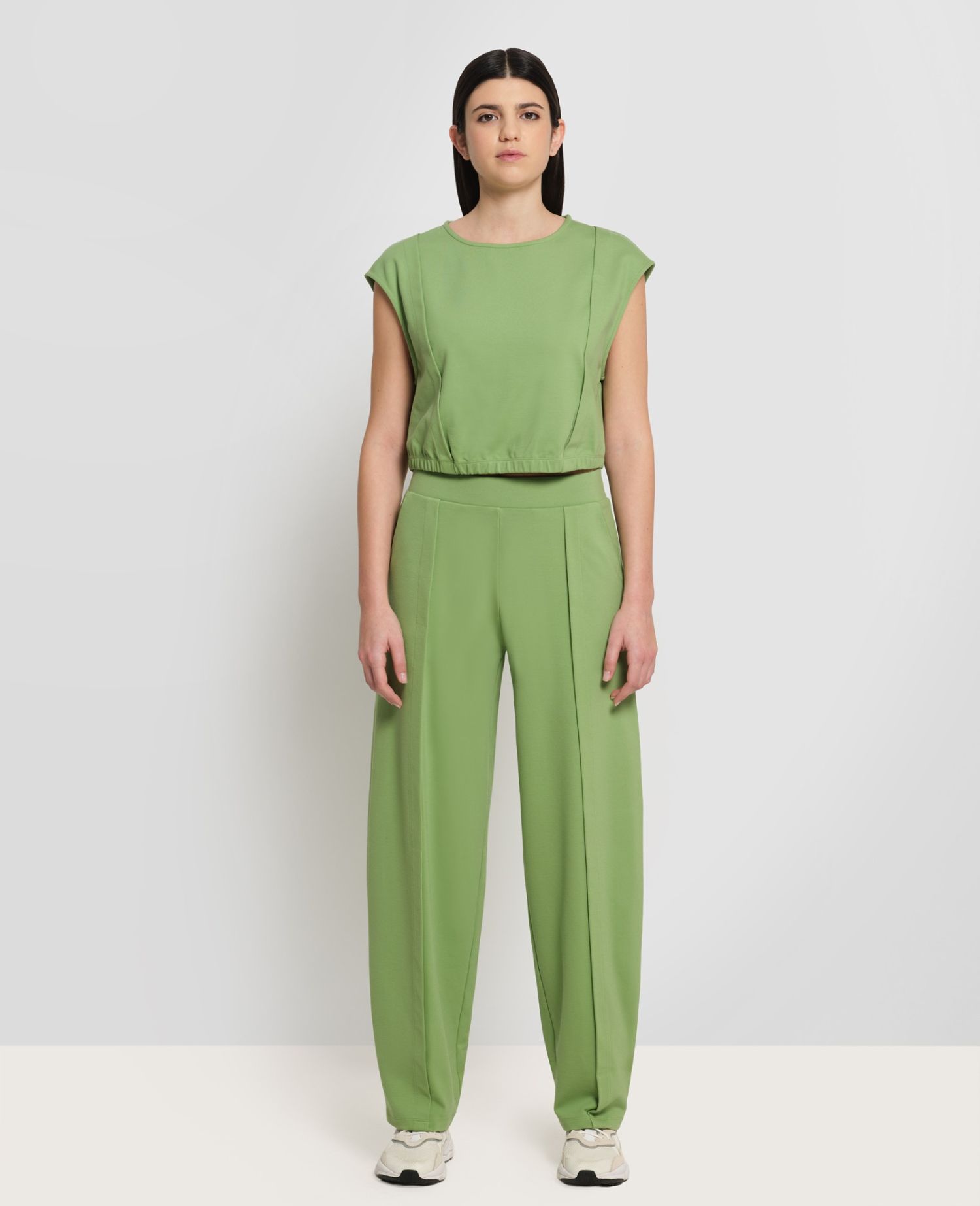 main product photo Cropped Casual T-Shirt Green