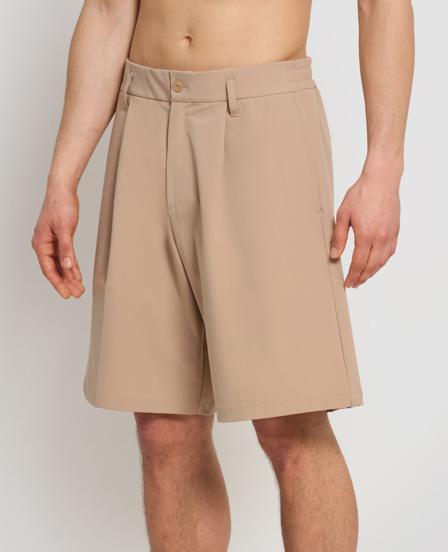 main product photo Sporty-chic Shorts Beige