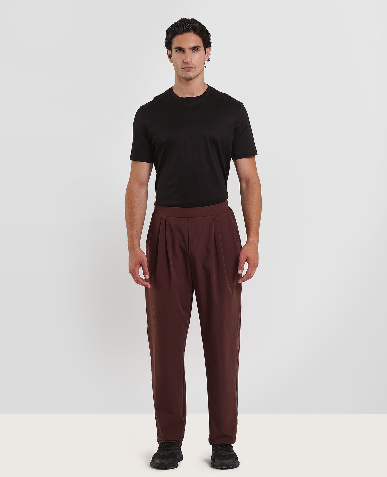 main product photo Baggy Trousers Brown