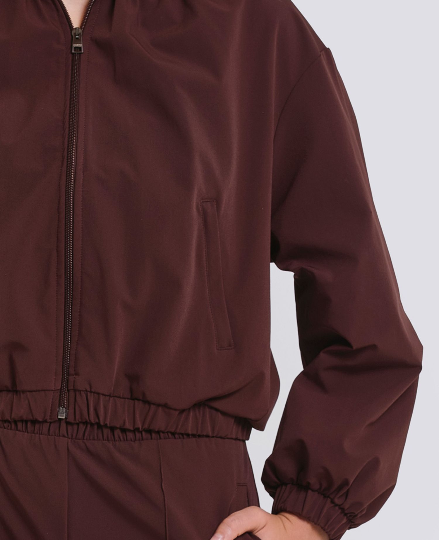 main product photo Full-zip Bomber Brown