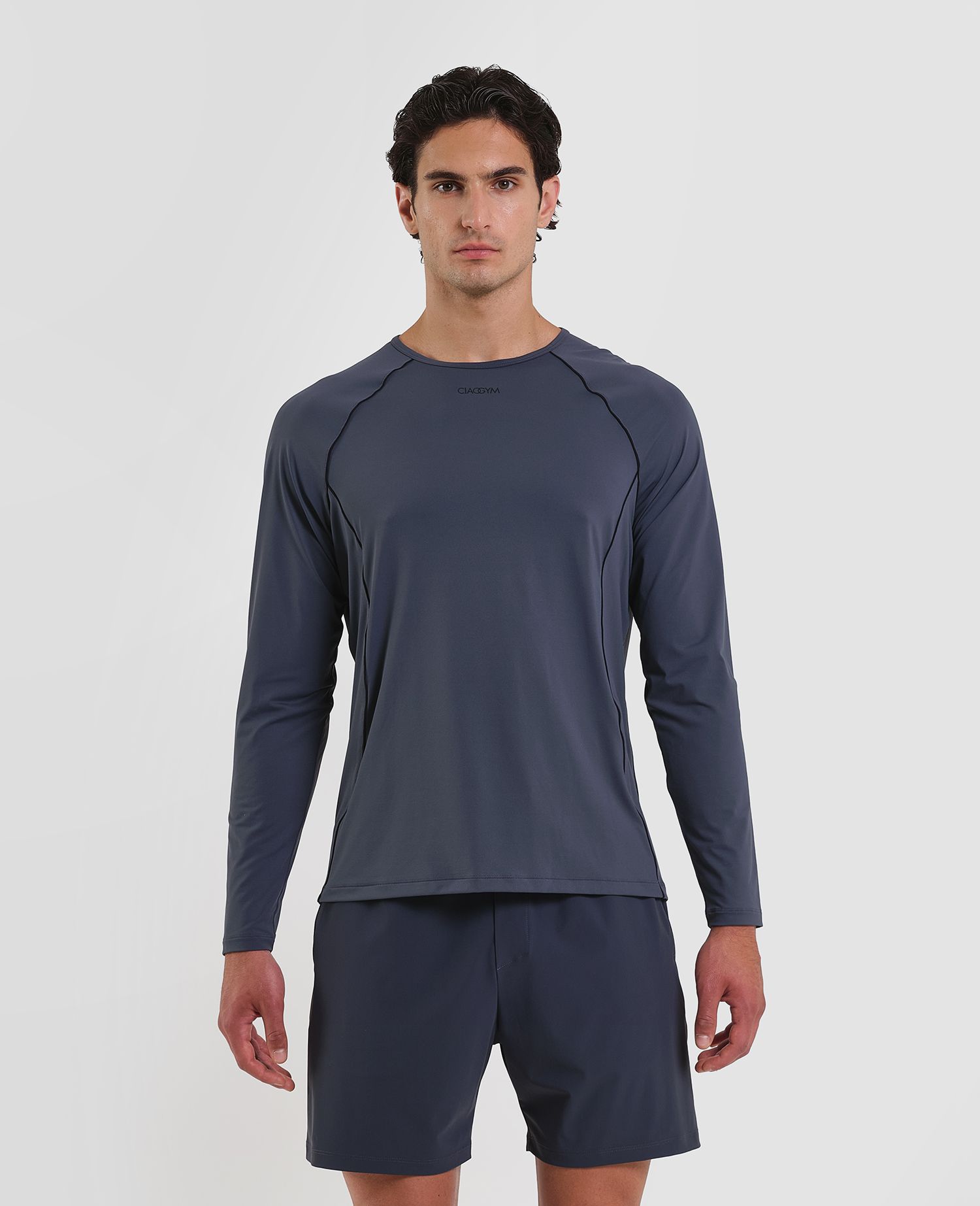 main product photo Outline Longsleeved T-shirt Grigio