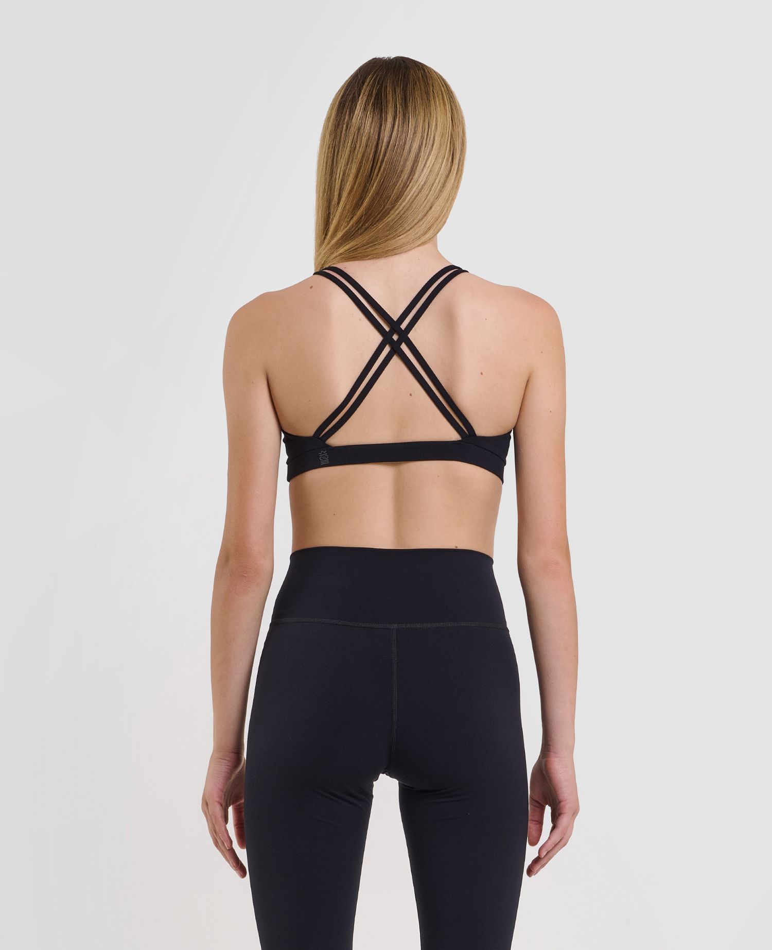 main product photo Signature Criss-Cross Bra Nero