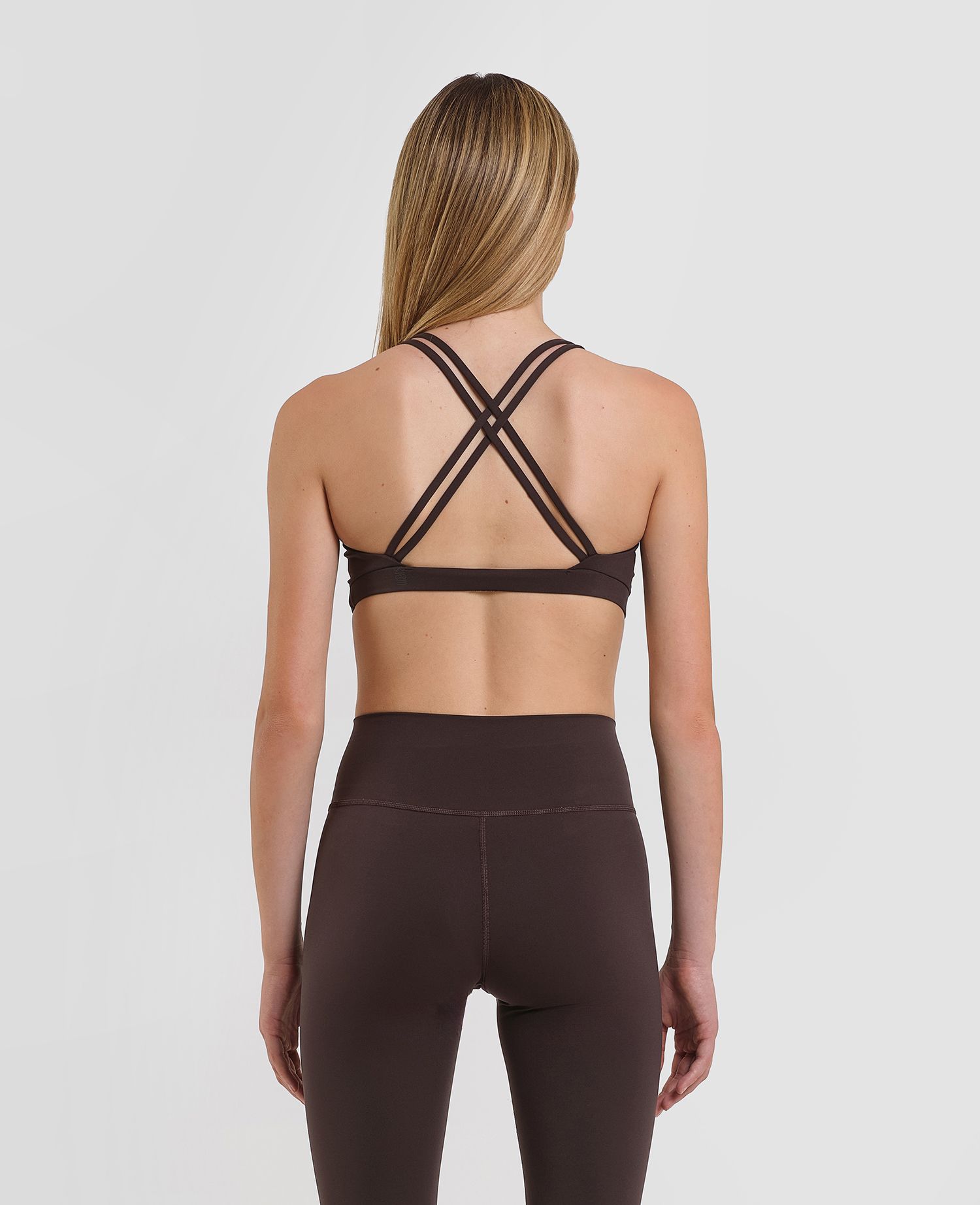 main product photo Signature Criss-Cross Bra Marrone