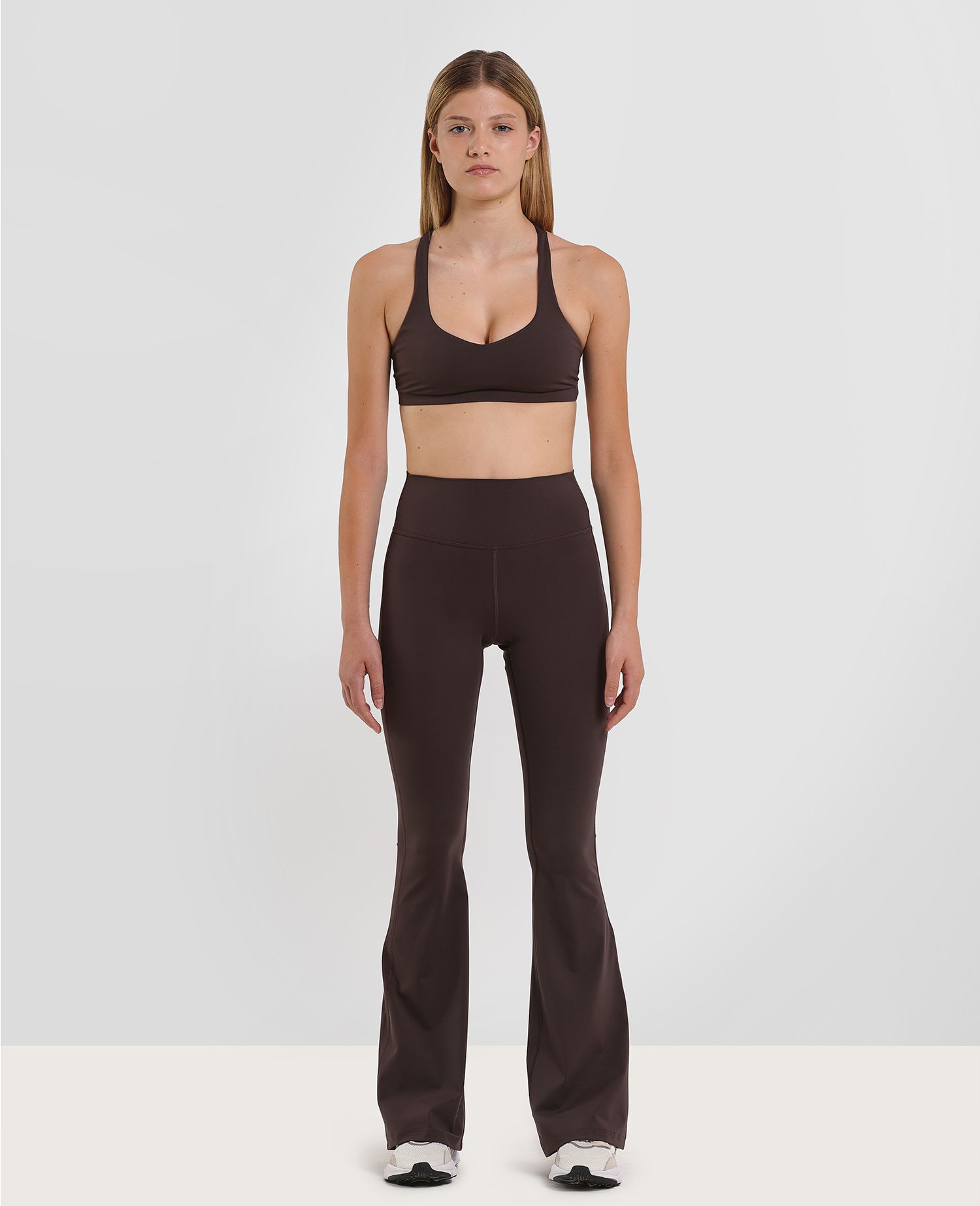 main product photo Signature Criss-Cross Bra Marrone