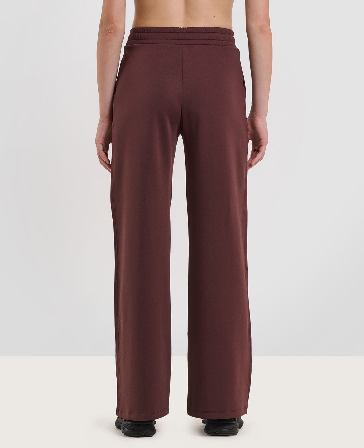 main product photo Studio Wide-leg Joggers Brown
