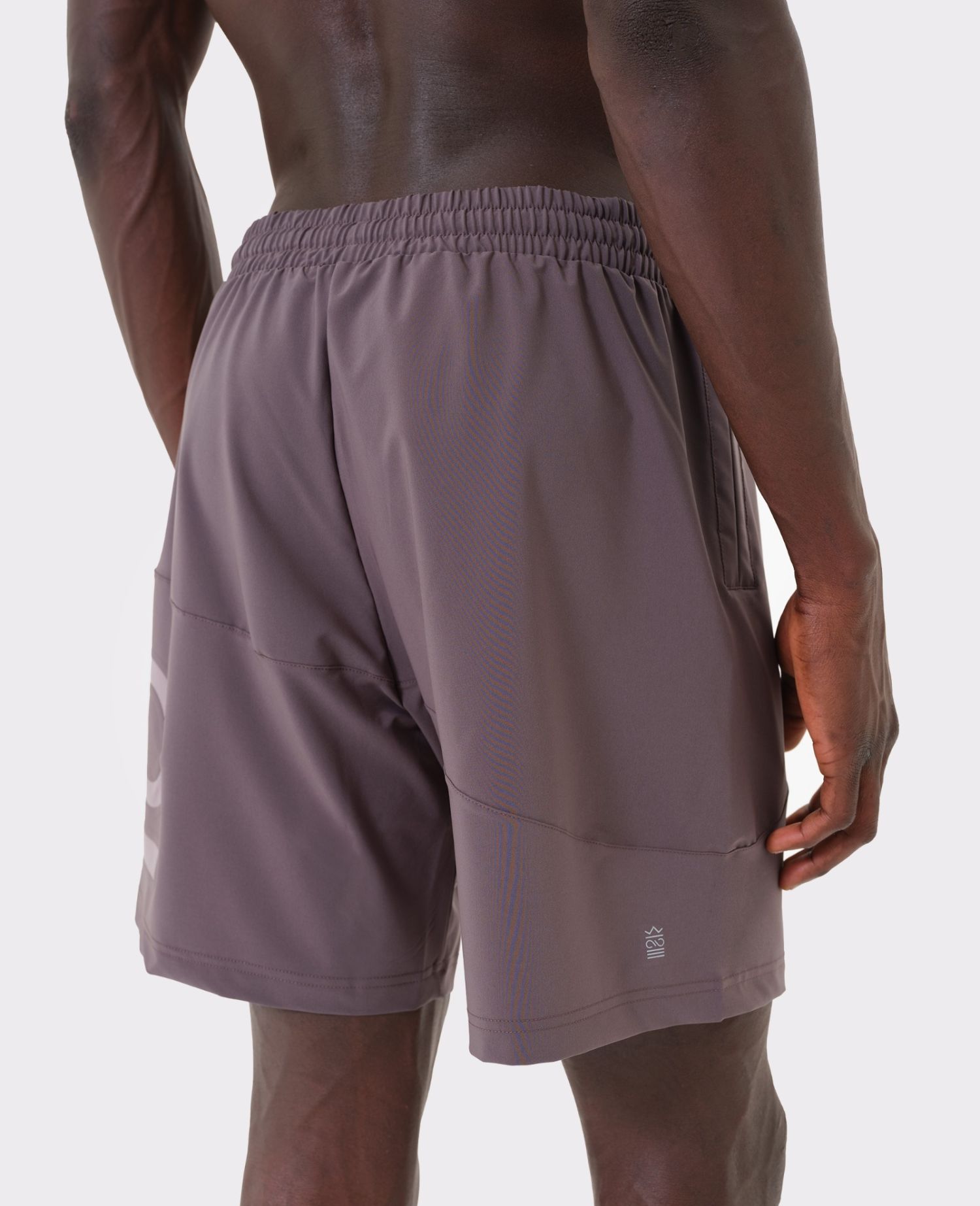 main product photo Essential Shorts Deep grey