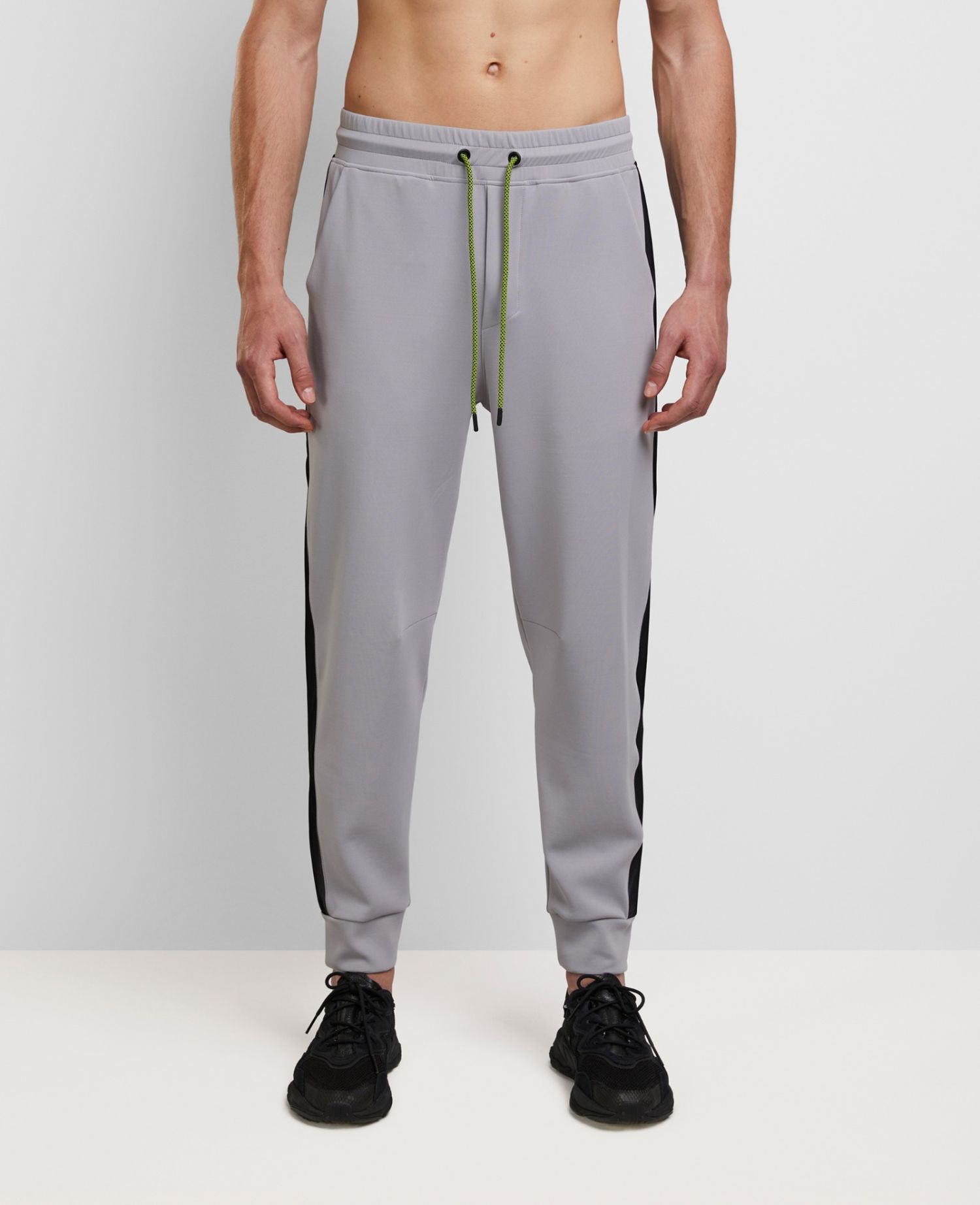 Daring Joggers Light Grey