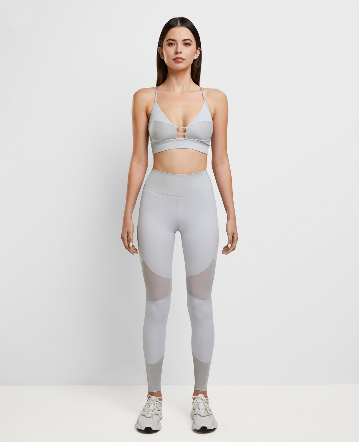 main product photo Daring Leggings Light grey