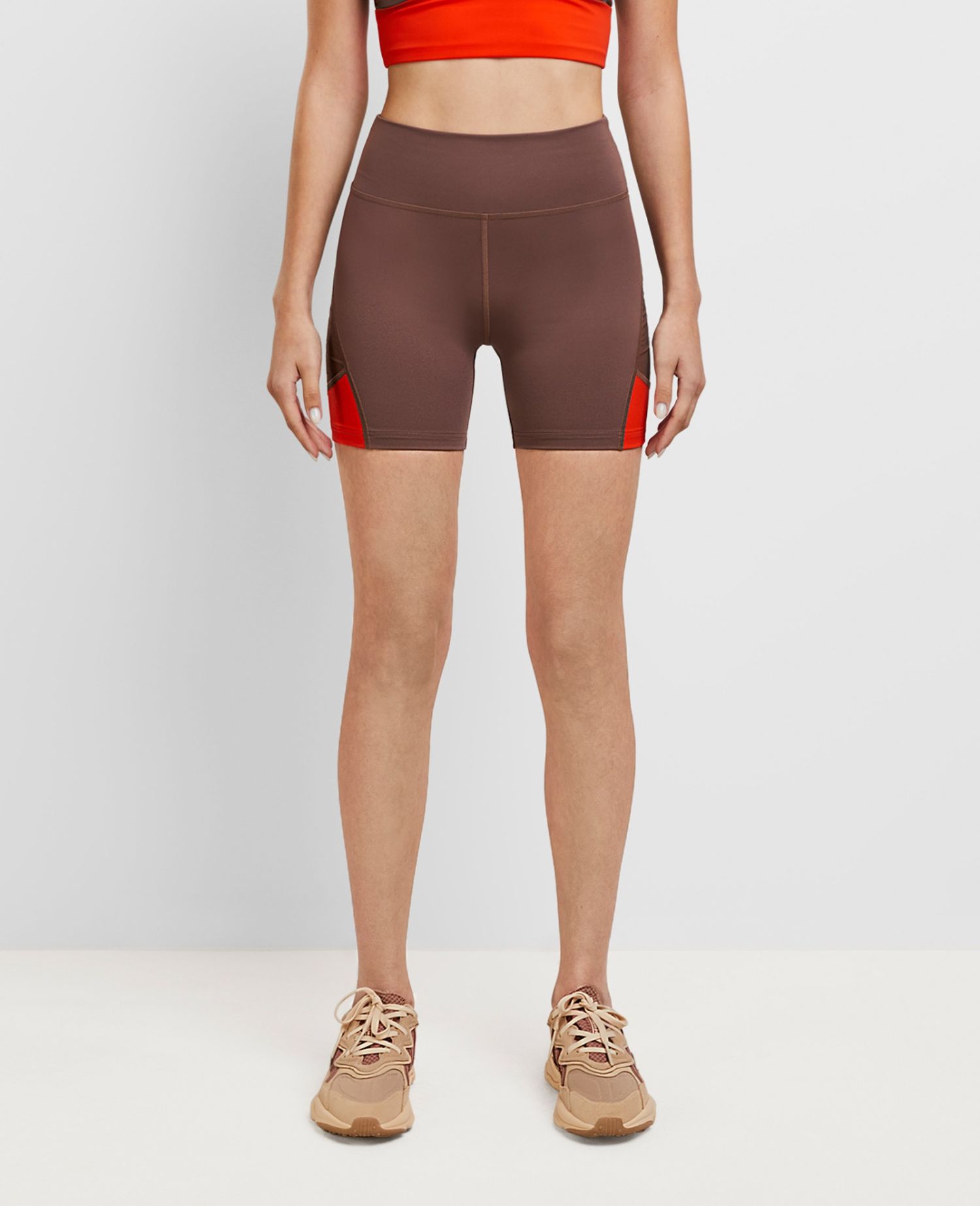 Daring Shorts 4" Light Brown - Women