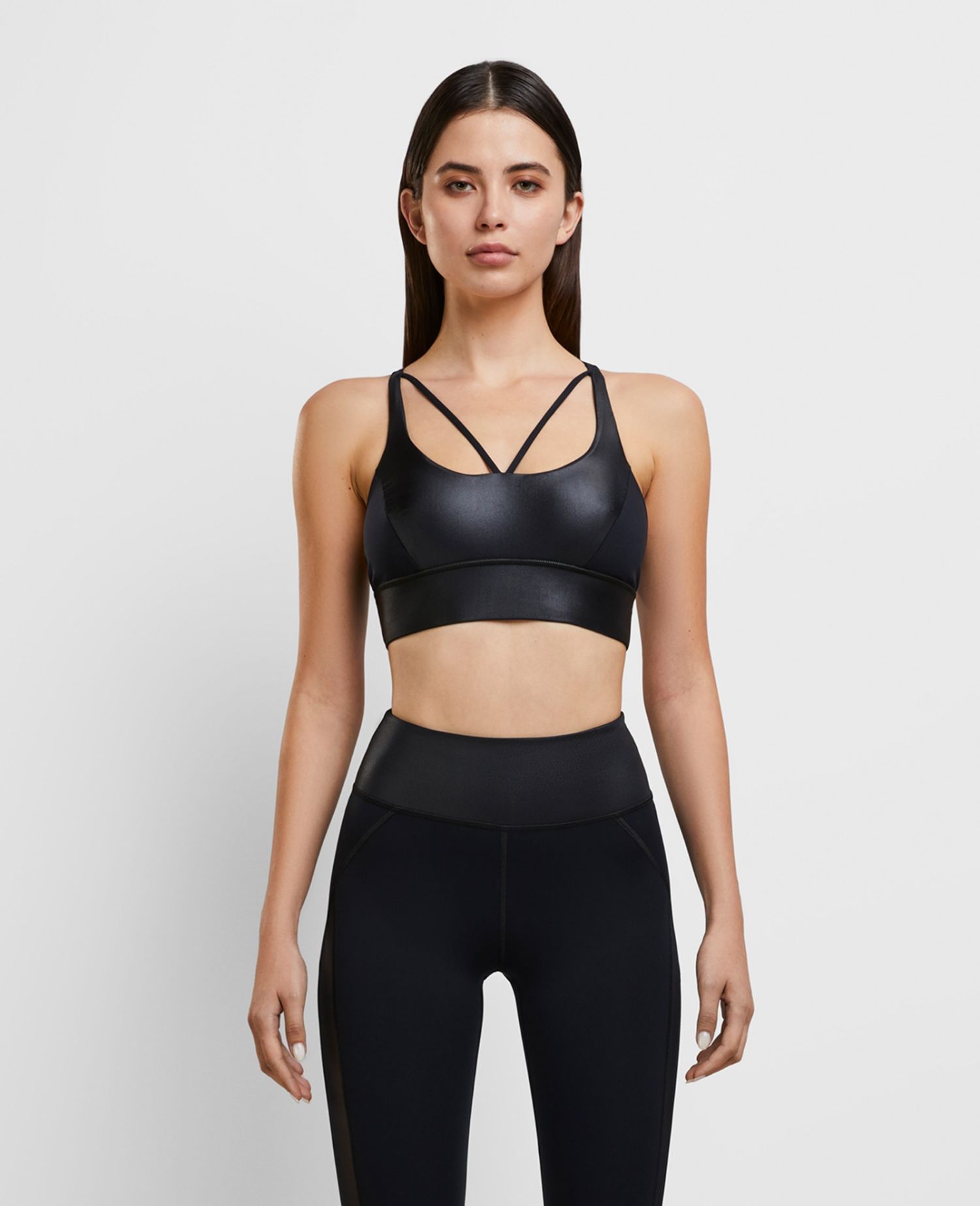 Daring Scoop Neck Bra Nero