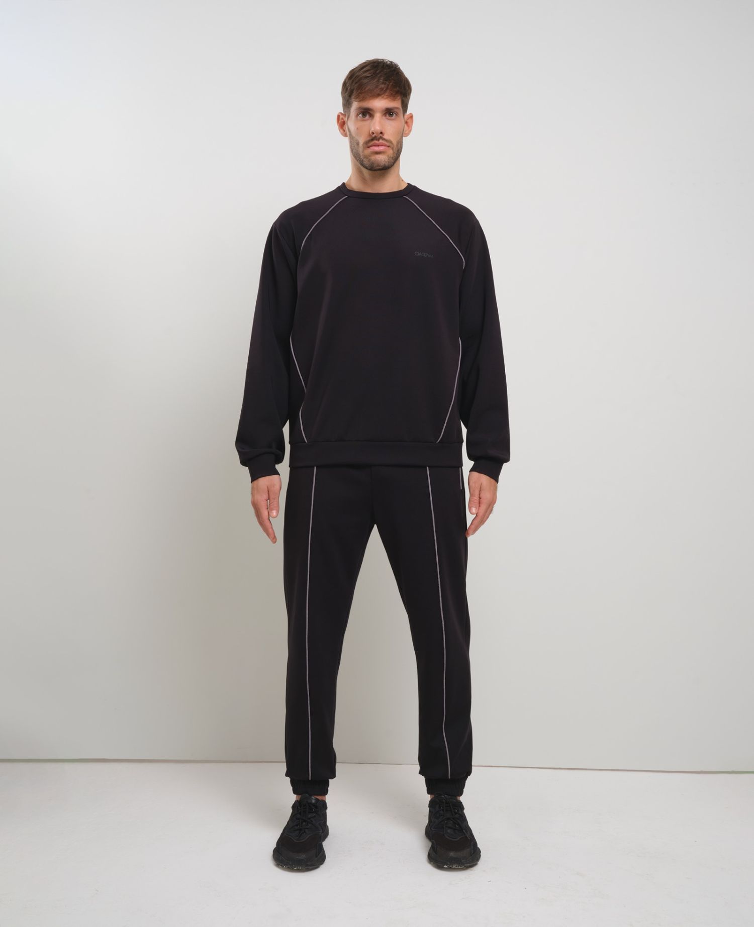 Piping Crewneck Sweatshirt Black