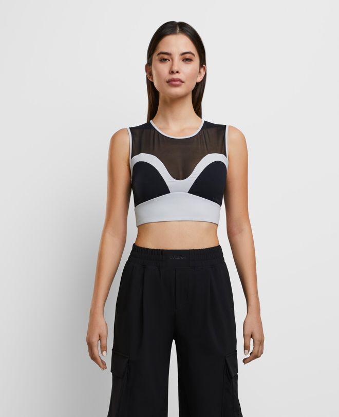 Daring Crop Top Black - Women