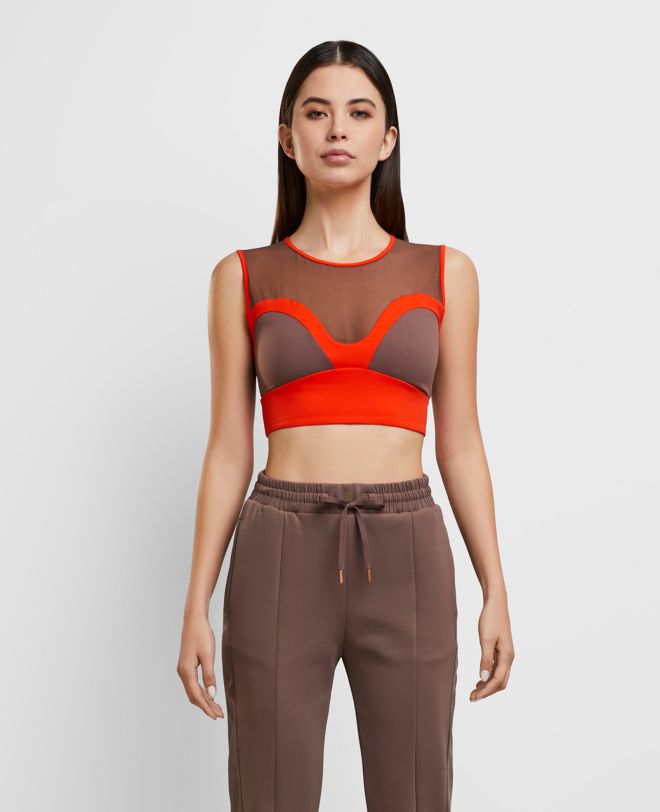 Daring Crop Top Light Brown